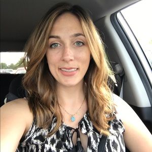 Meet your Posher, Lisa